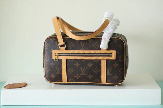 Lux-Totes - LOV Bags - 1046