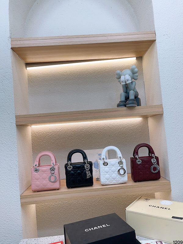 Luxurious Totes - DOR2 Bags - 009