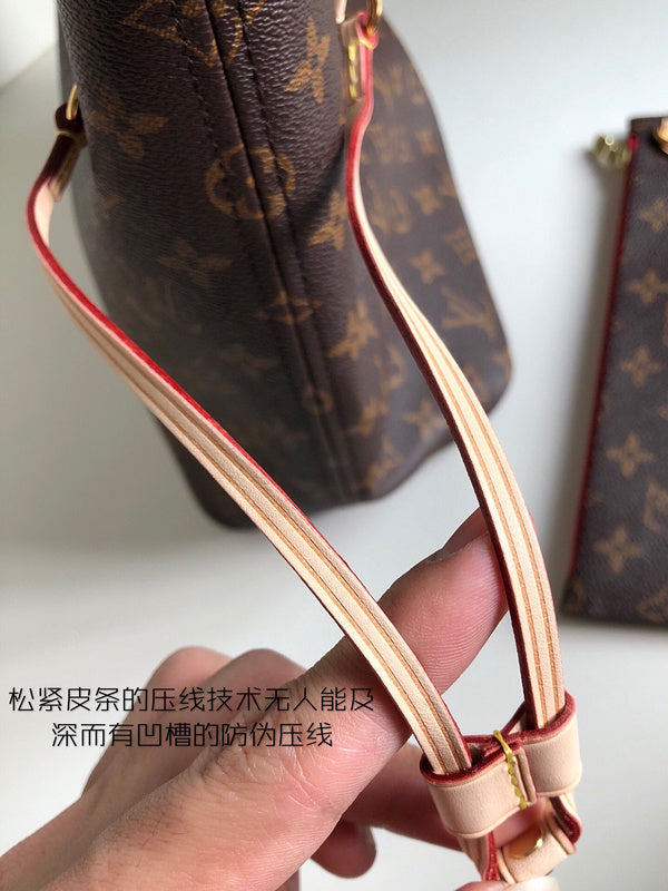 Luxurious Totes - Latest - 3607