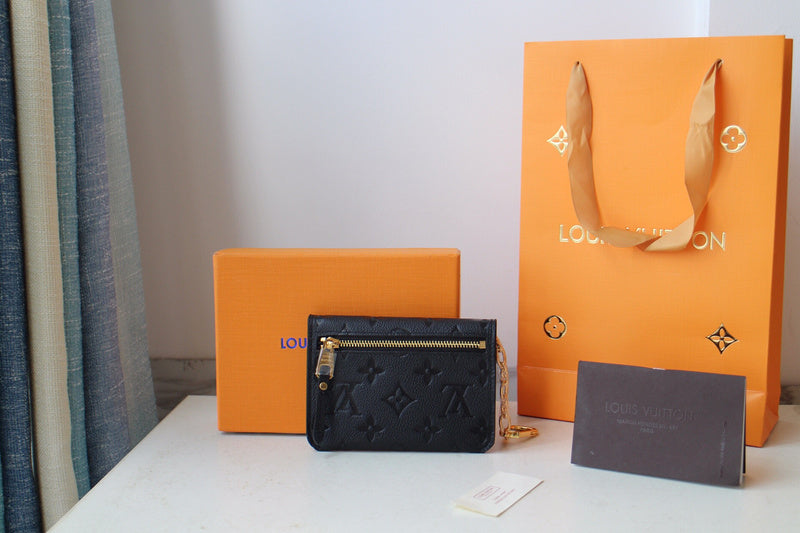 Luxurious Totes - Latest - 855