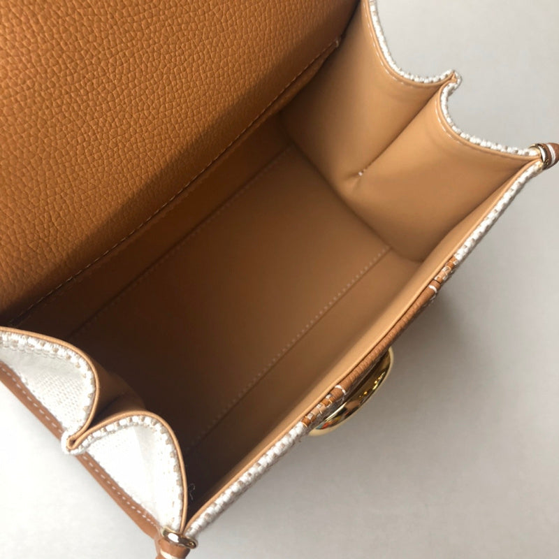 Luxurious Totes - Latest - 6017