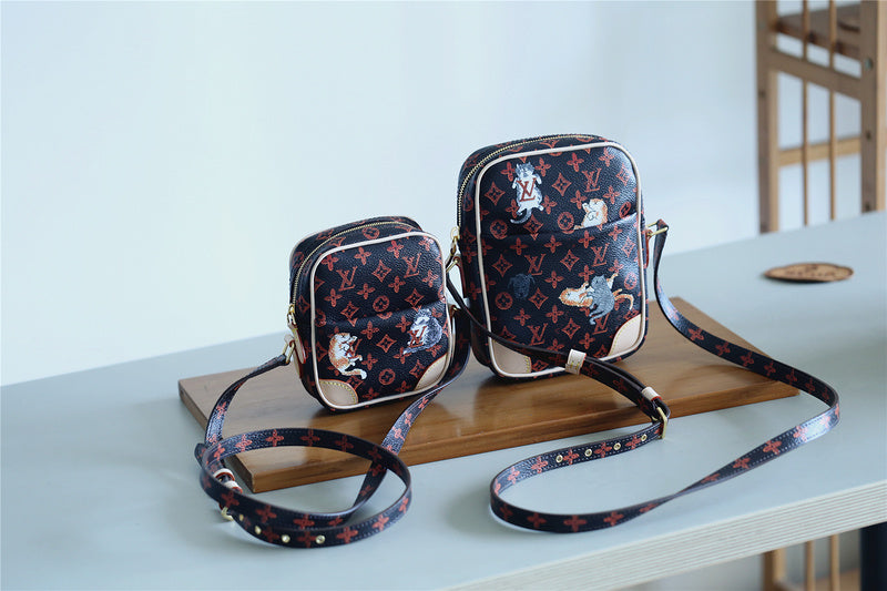Lux-Totes - LOV Bags - 4276