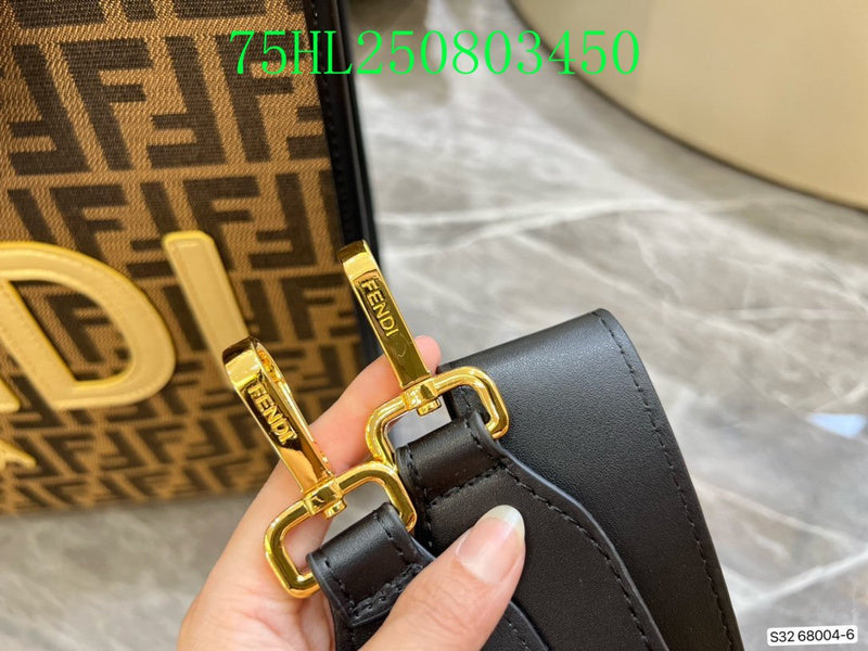 GC - Shoulder - 3273