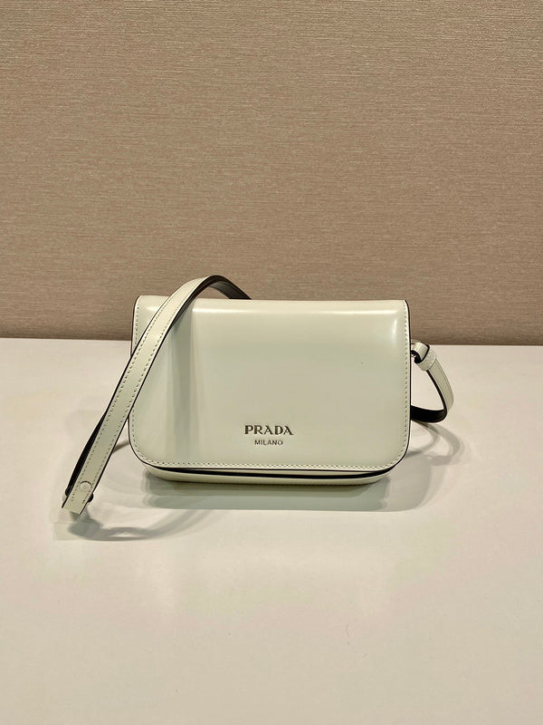 PDA - Luxurious Totes - 040