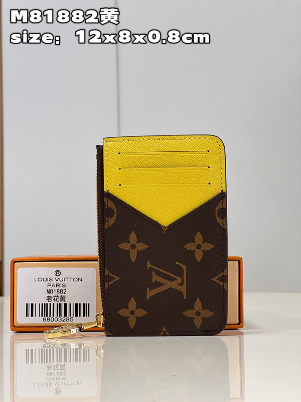 LOV - Luxurious Totes - 573