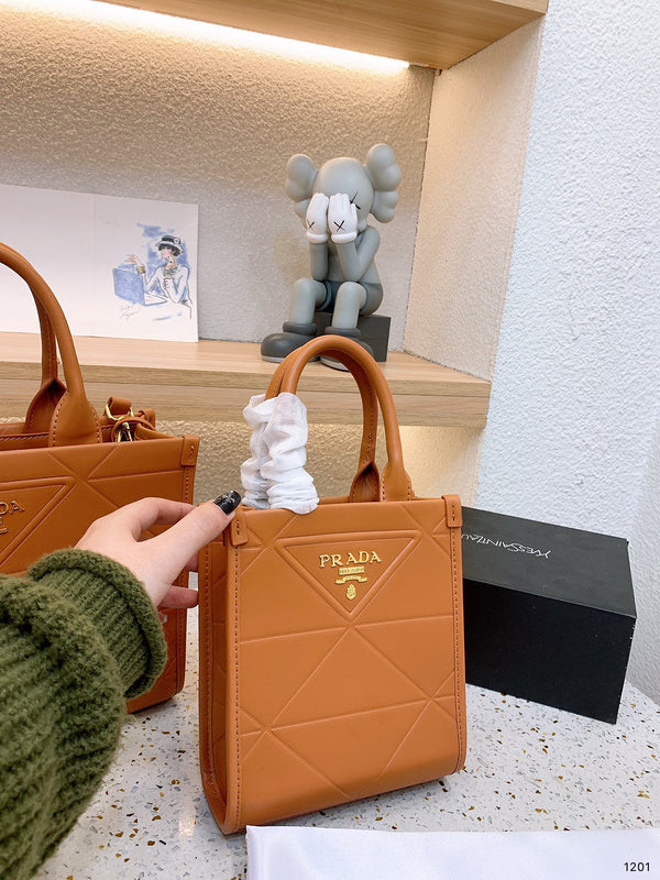 Luxurious Totes - PDA3 Bags - 118