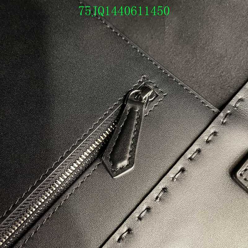 GC - Shoulder - 3012