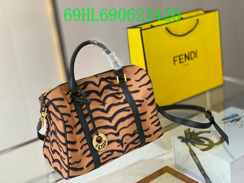 GC - Shoulder - 2875