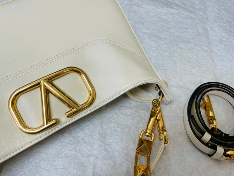 Luxurious Totes - Latest - 4471