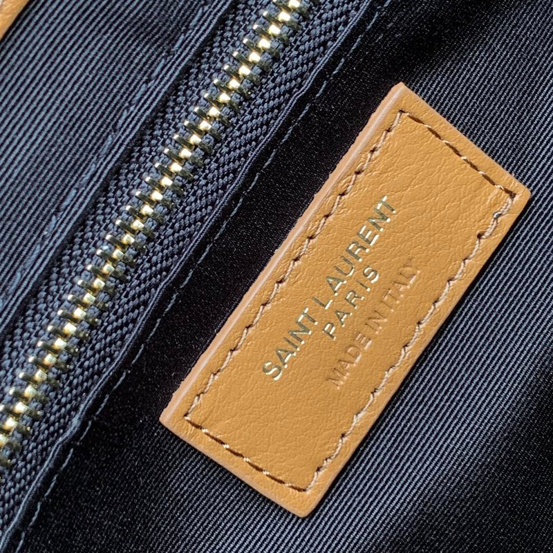 Luxurious Totes - Latest - 8134