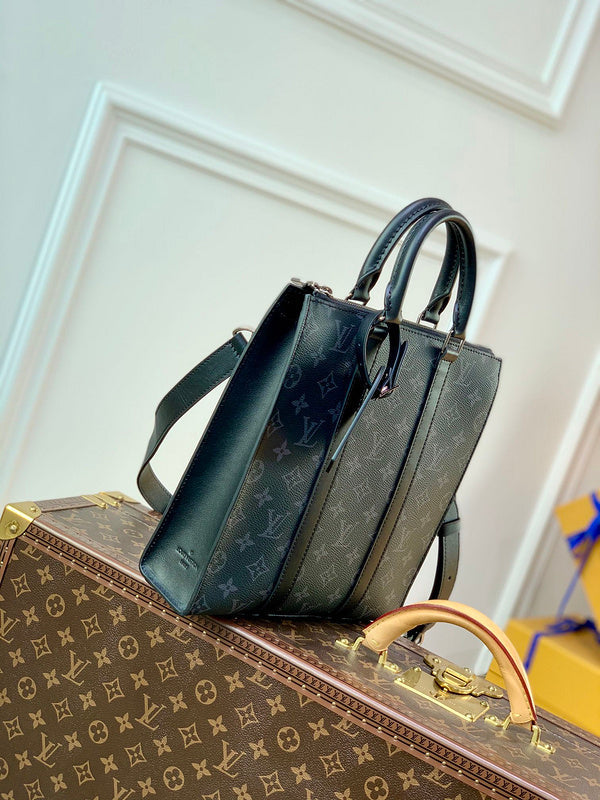 LOV - Luxurious Totes - 1330