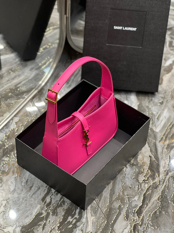 Luxurious Totes - Latest - 8121