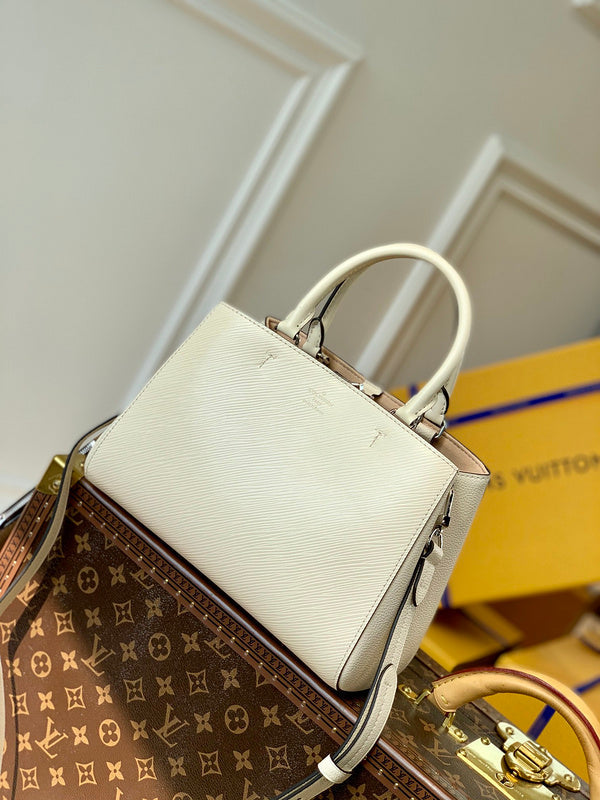 LOV - Luxurious Totes - 1600
