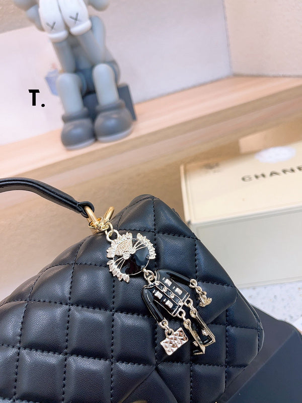 Luxurious Totes - CNL3 Bags - 085