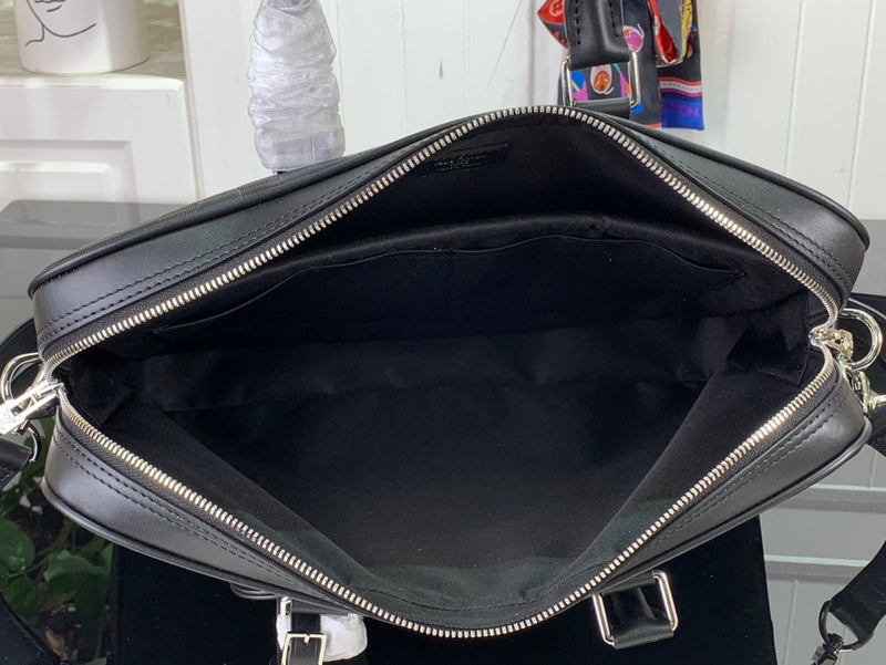 LOV - Luxurious Totes - 671