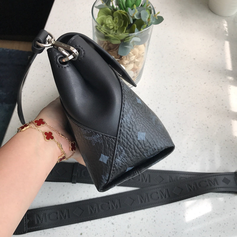 Luxurious Totes - Latest - 7760