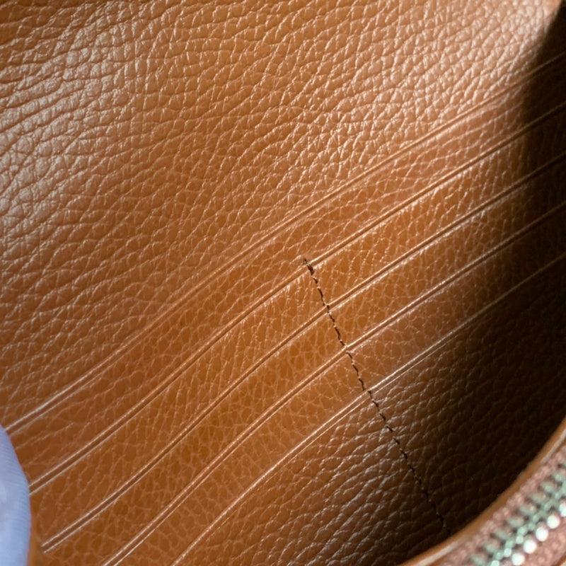 GUI - Luxurious Totes - 722