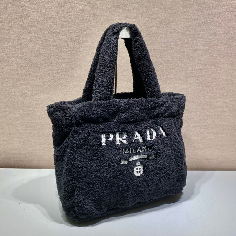 PDA - Luxurious Totes - 241