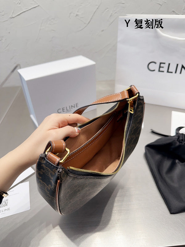 Luxurious Totes - CLE2 Bags - 136