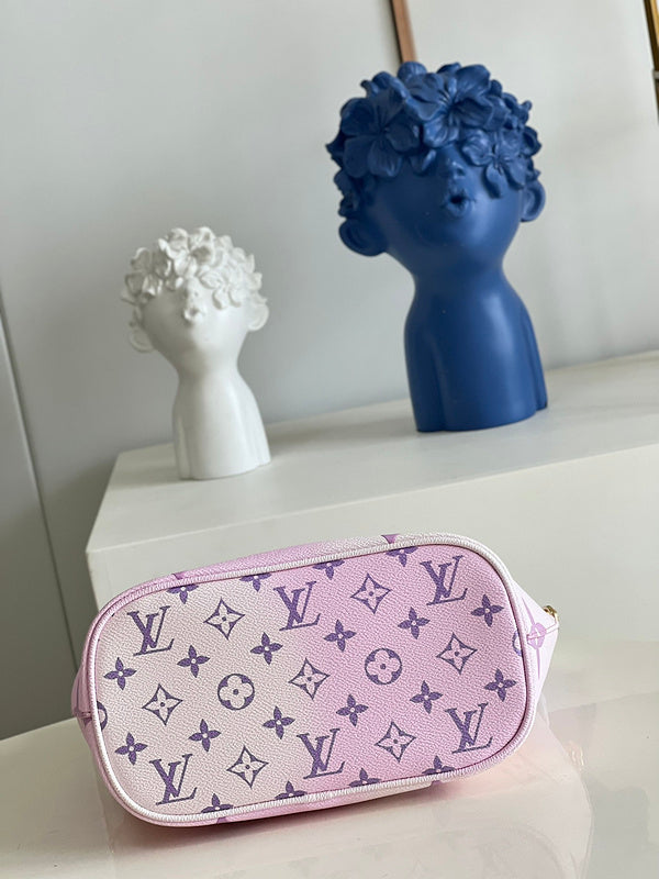 LOV - Luxurious Totes - 1486