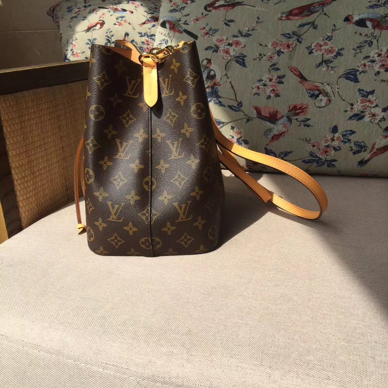 LOV - Luxurious Totes - 2766