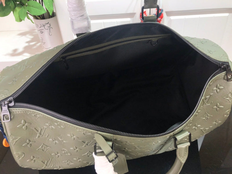 LOV - Luxurious Totes - 2271