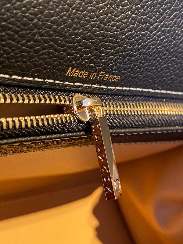 Luxurious Totes - Latest - 6163