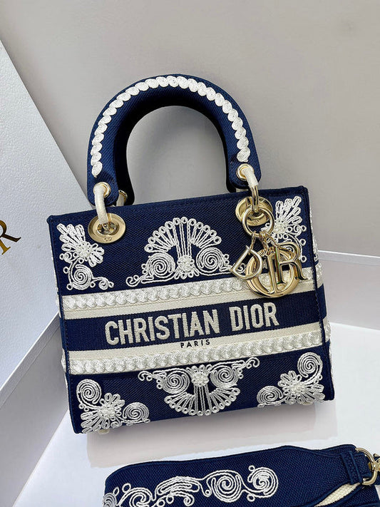 Luxurious Totes - Latest - 6553