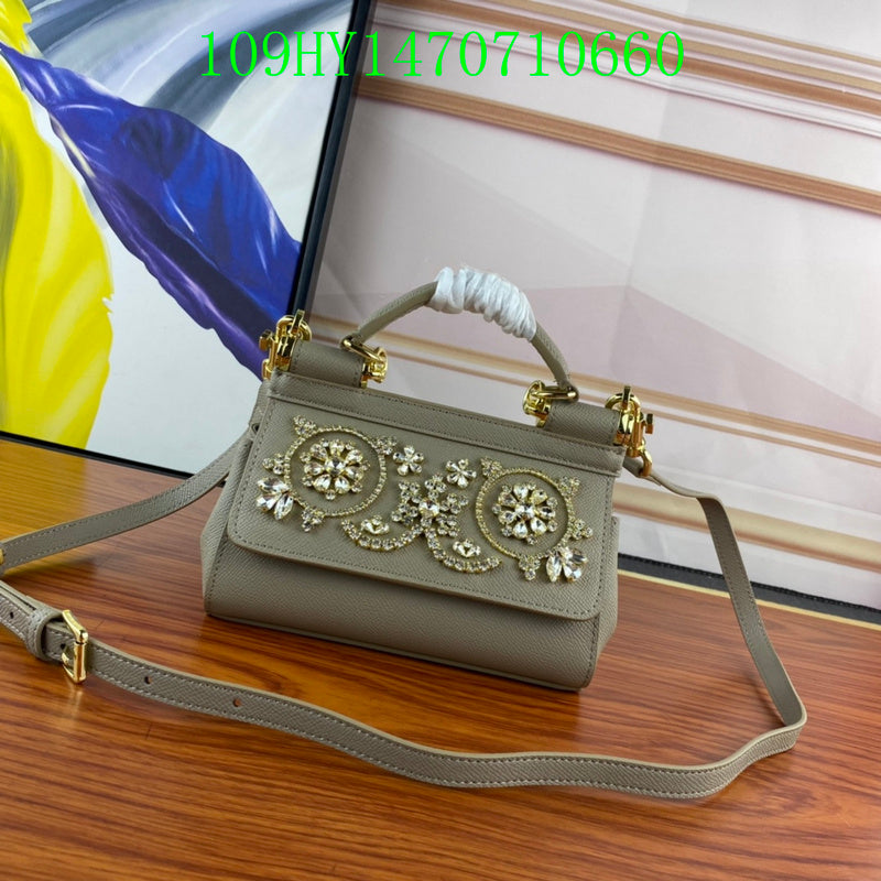GC - Tote - 054