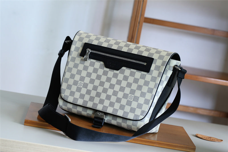 Lux-Totes - LOV Bags - 4388