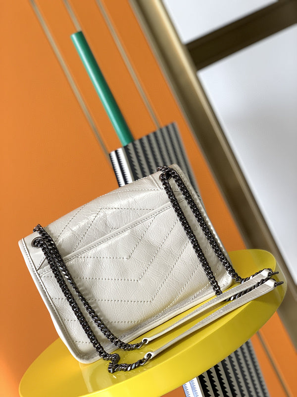 Luxurious Totes - Latest - 8891