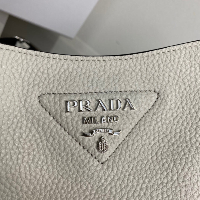 Luxurious Totes - Latest - 4637