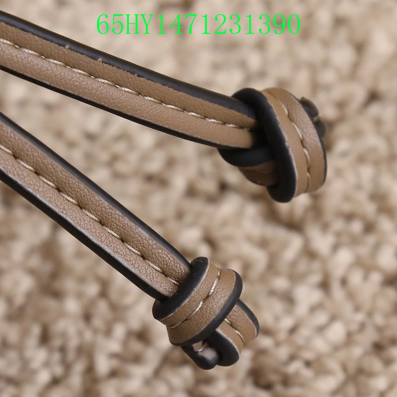 GC - Shoulder - 2757