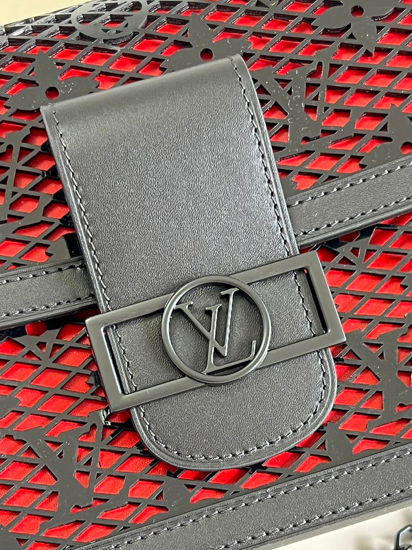 LOV - Luxurious Totes - 1697