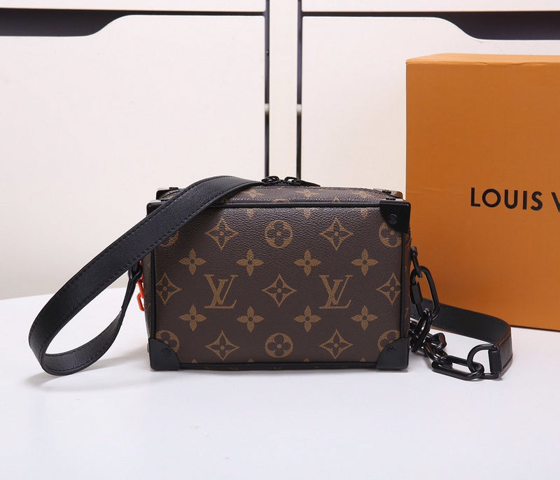 LOV - Luxurious Totes - 2671