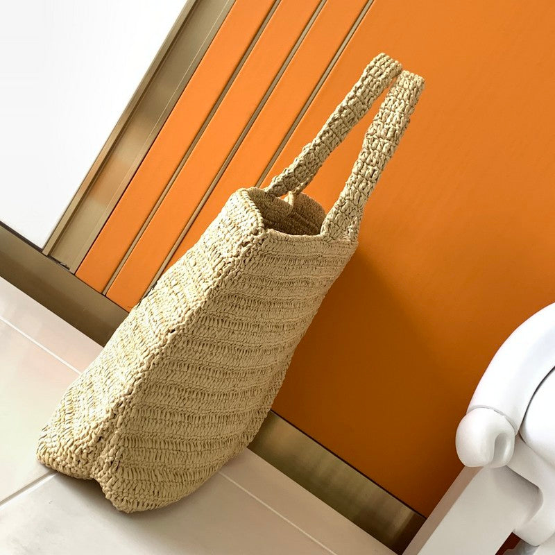 Luxurious Totes - Latest - 7995