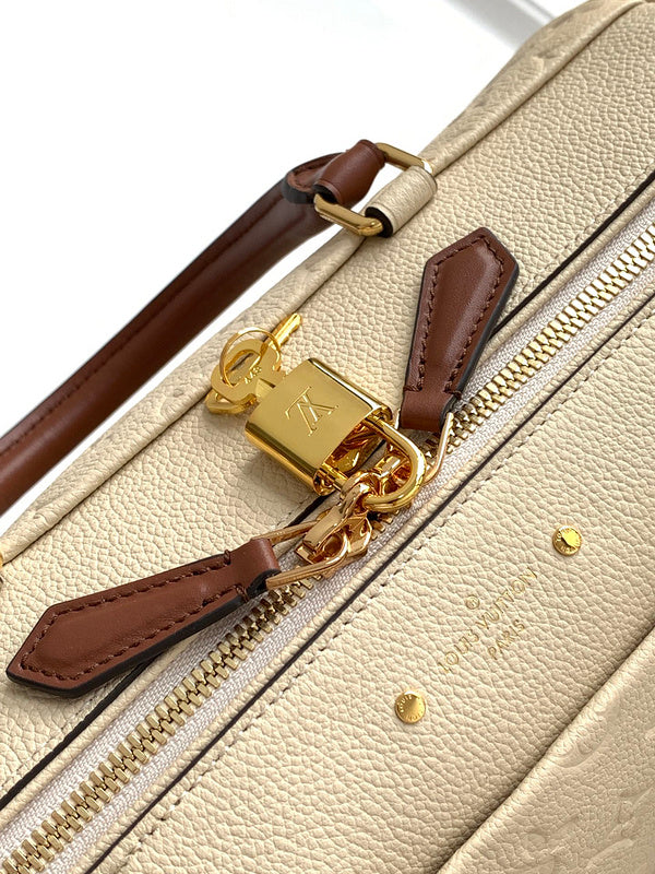 Luxurious Totes - Latest - 1805