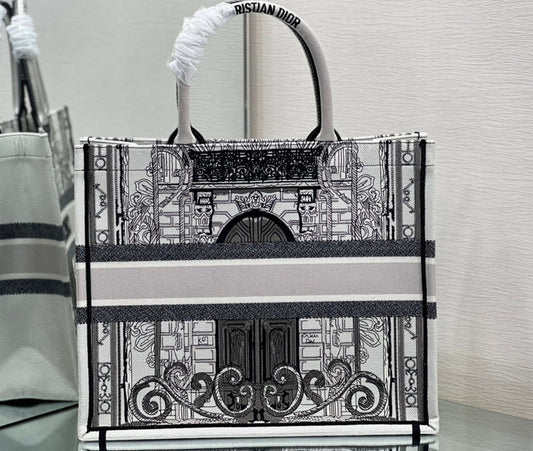 Luxurious Totes - Latest - 6262