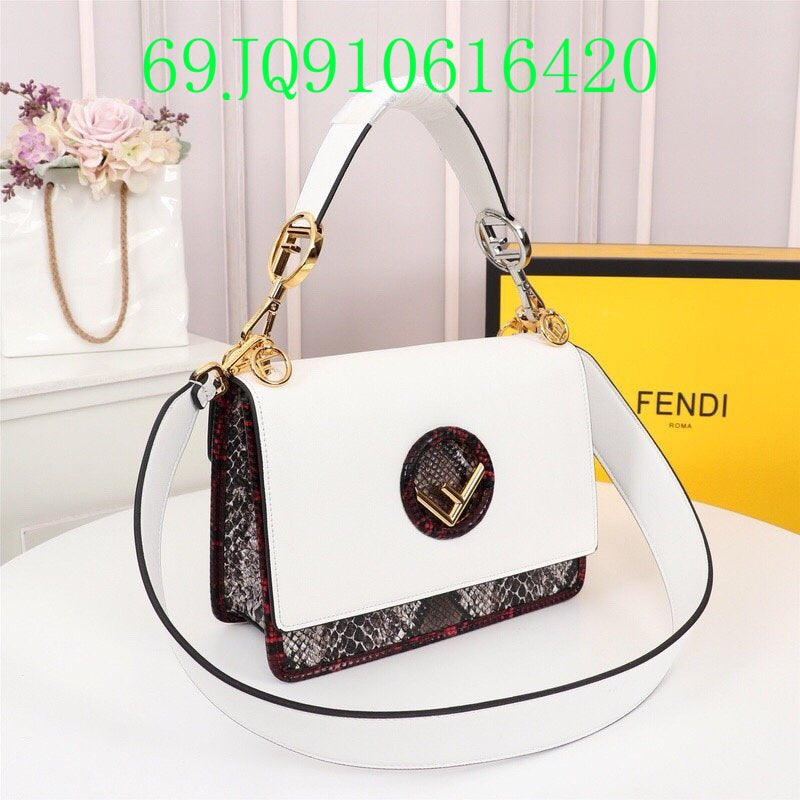 GC - Shoulder - 2898