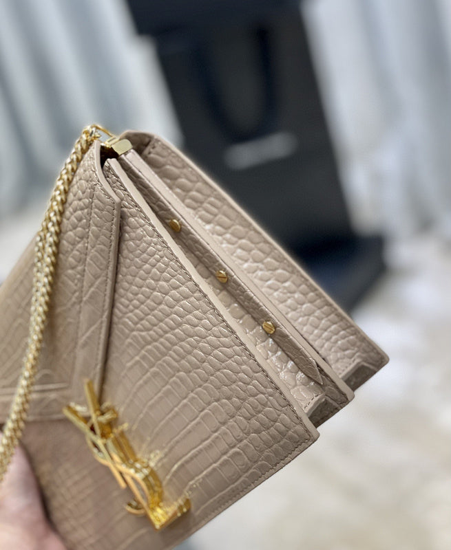 Luxurious Totes - Latest - 8916