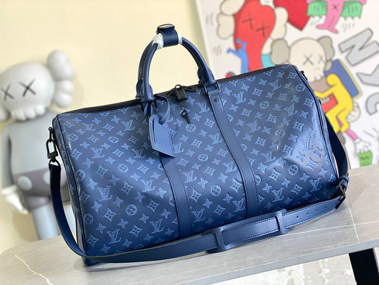 LOV - Luxurious Totes - 2072