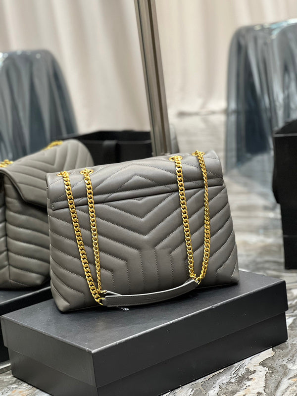Luxurious Totes - Latest - 8498