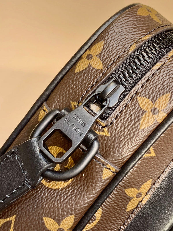 Luxurious Totes - Latest - 844