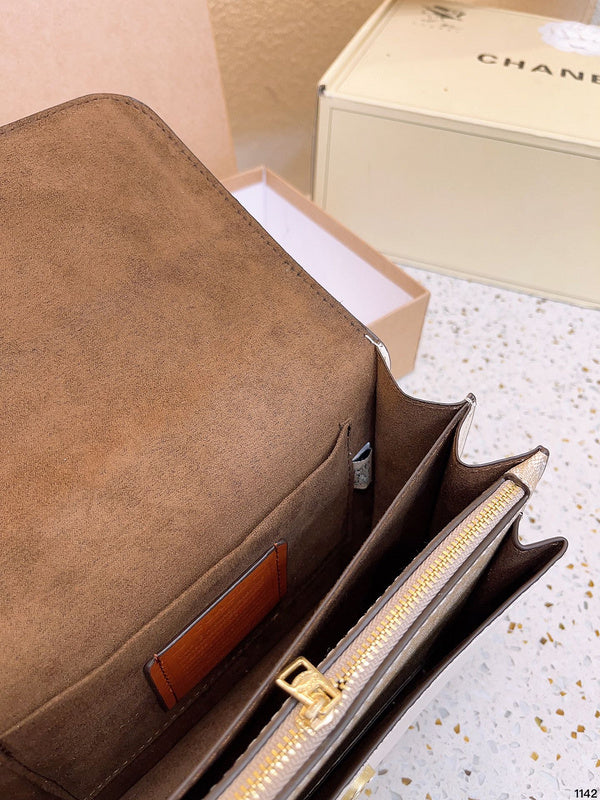 Luxurious Totes - CCH2 Bags - 071