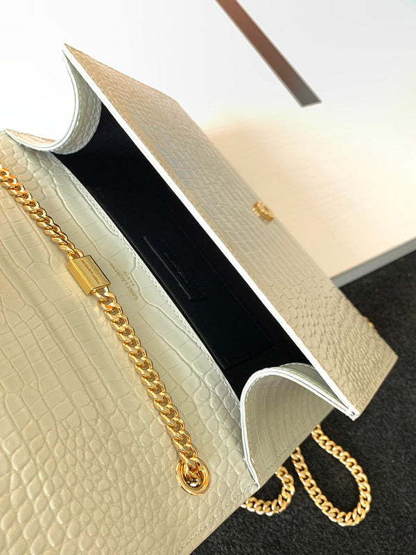Luxurious Totes - Latest - 8110