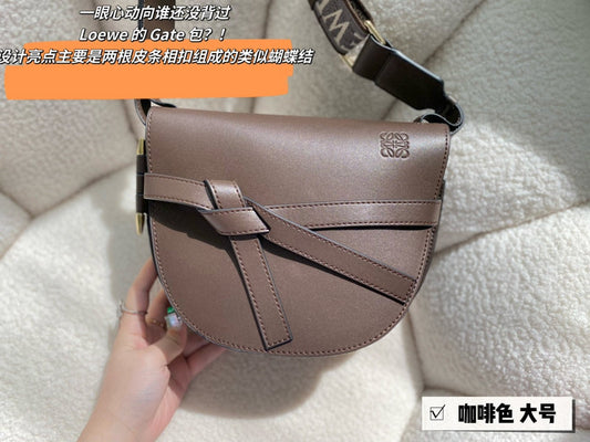 Luxurious Totes - LW-CH Bags - 017