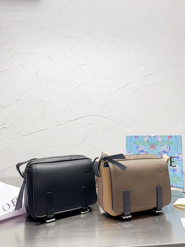 Luxurious Totes - LW-CH Bags - 035