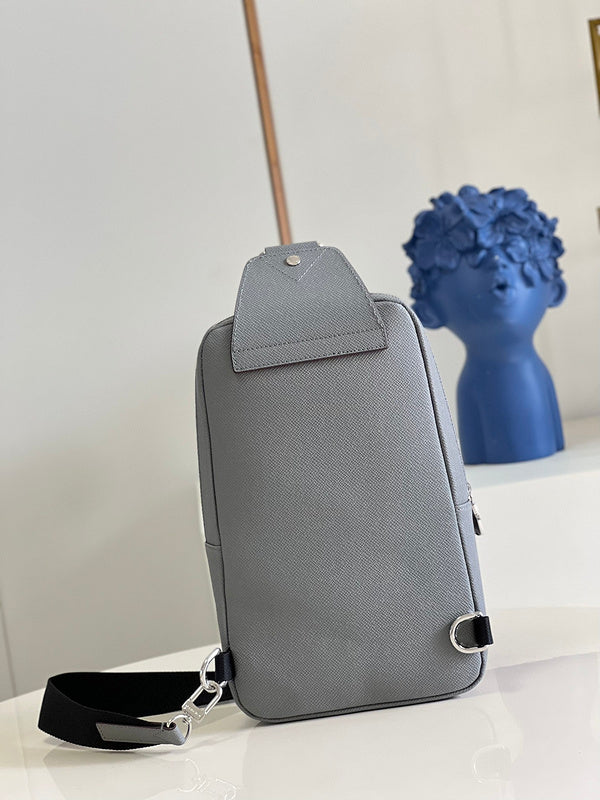 LOV - Luxurious Totes - 2167