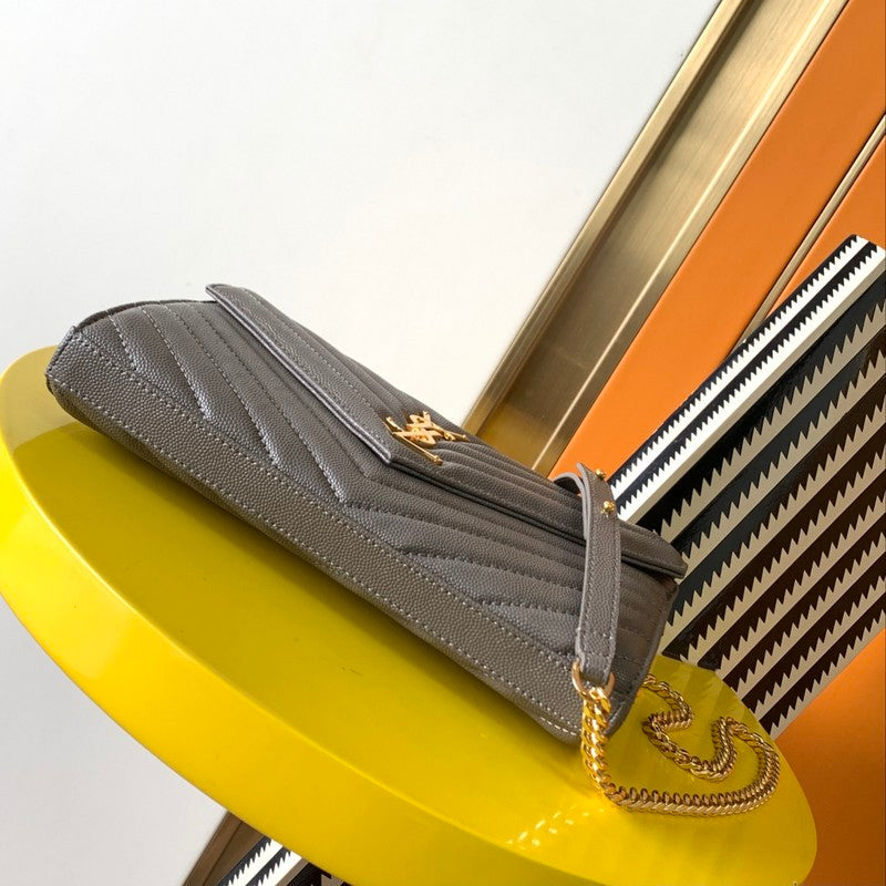 Luxurious Totes - Latest - 8104