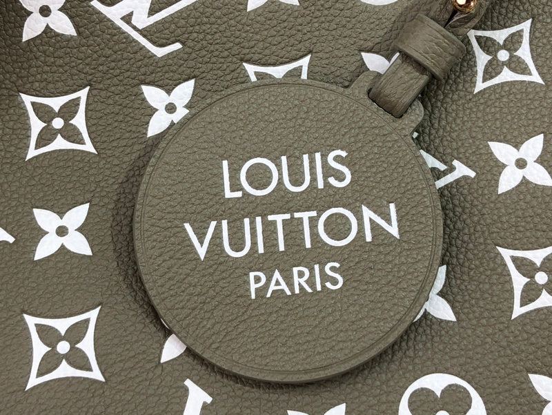LOV - Luxurious Totes - 1764